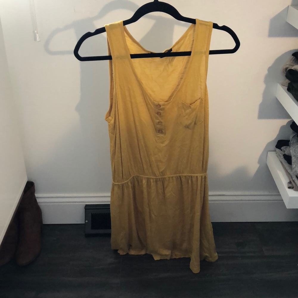 Yellow sundress